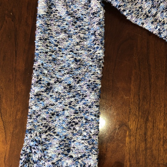 Sweater - Picture 5 of 5